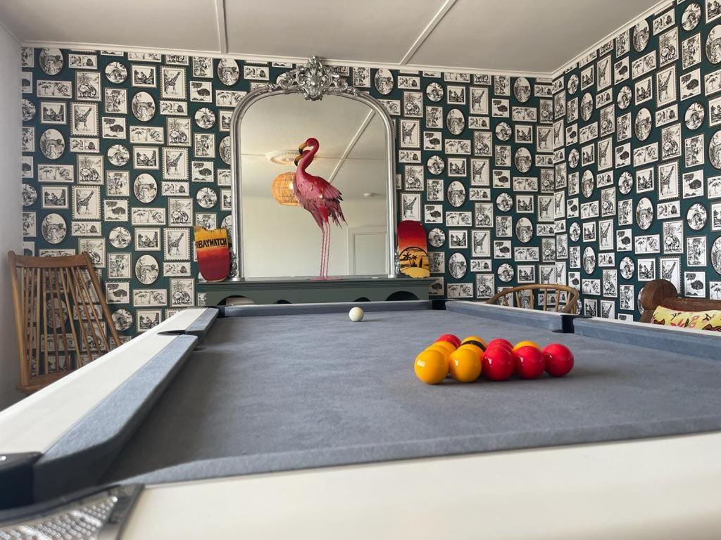 Baywatch Mawgan Porth Spacious Home Sleeps 9, Games Room, Parking & Garden Zewnętrze zdjęcie